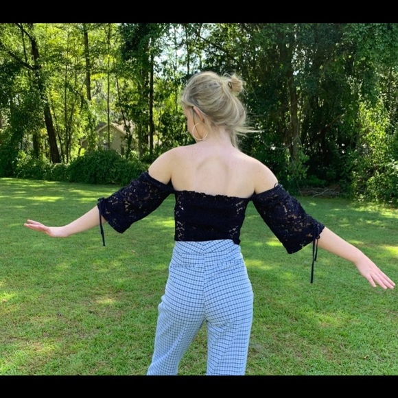 ZARA NWT Sz M Feminine Lace Crop Top - Picture 6 of 13